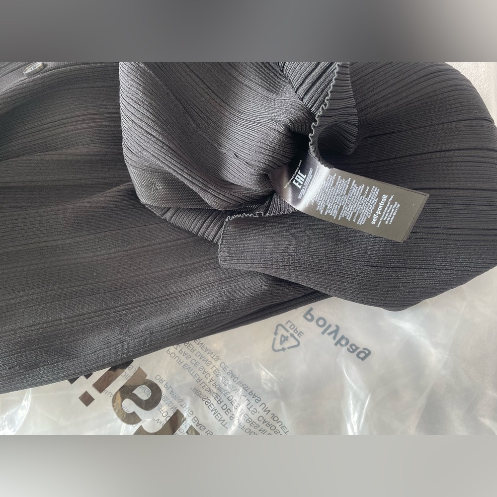 Brand new Self-Portrait cut-out detail ribbed-knit midi dress - Picture 8 of 11